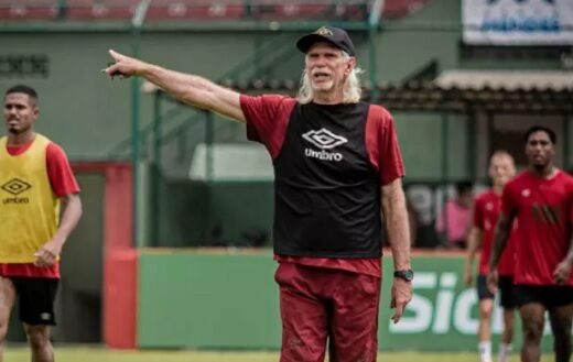 São José deve confirmar novo técnico nesta terça 14