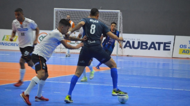 Taubaté Futsal leva virada e São José joga na segunda 1