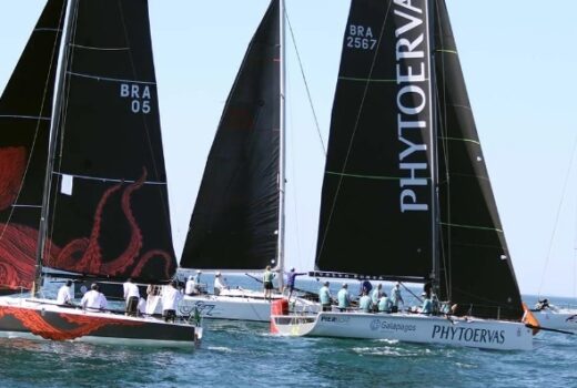 Exposição de vela em Ilhabela começou com regata 1