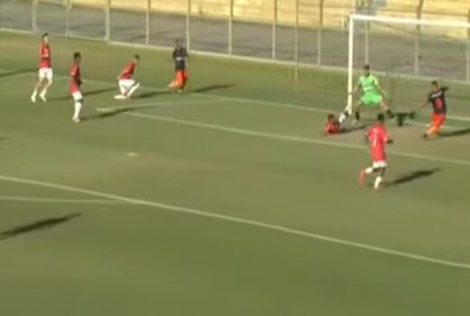 Manthiqueira joga em decisão indireta por vaga 13