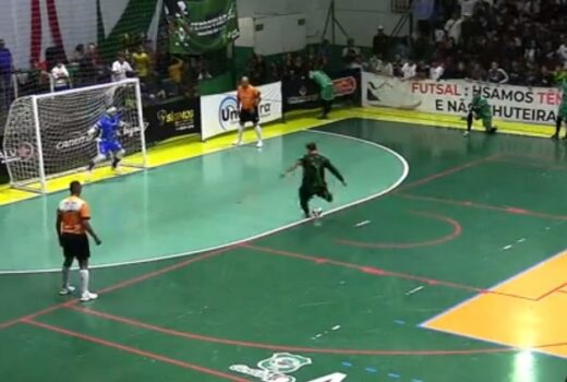 Pinda Futsal está comemorando título inédito 5