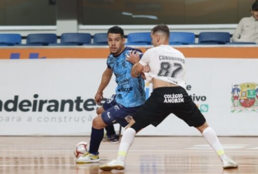 Futsal teve noite com São José e Taubaté em quadras distintas 3