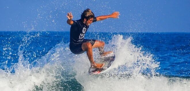Surfe em São Sebastião destaca campeões em circuito 1
