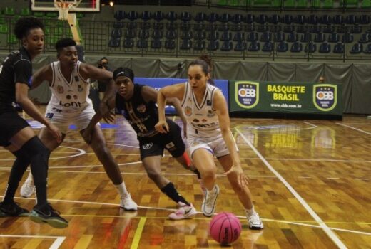 Basquete feminino joseense perde na despedida 3
