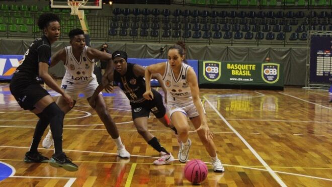 Basquete feminino joseense perde na despedida 1