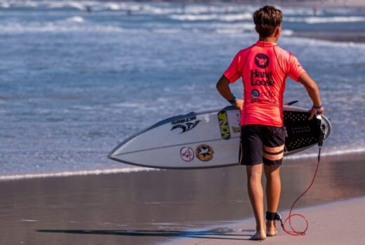 São Sebastião tem circuito de surfe no Dia dos Oceanos 8