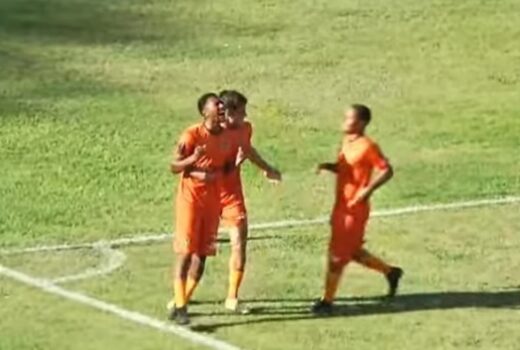 Manthiqueira joga confronto direto com o líder 11