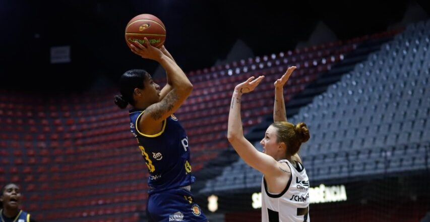Basquete feminino joseense perde sem chances 1