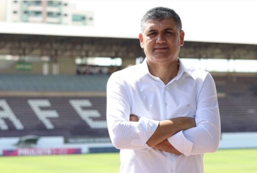 São José anuncia executivo e formaliza técnico 2