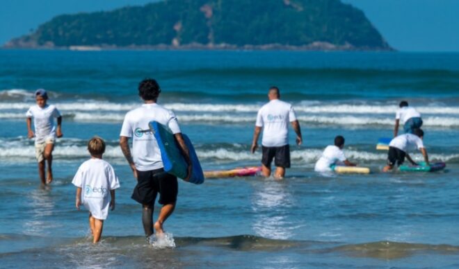 São Sebastião tem quatro dias de torneio de surfe 1