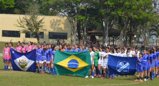 Taubaté feminino teve torneio interno na base 1