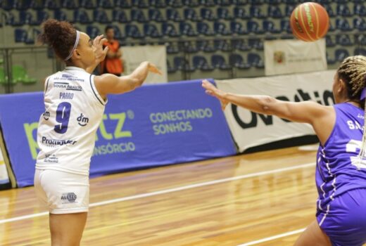 Basquete feminino joseense reequilibra campanha 4