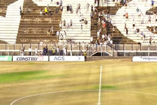 São José é punido por briga de torcidas em Limeira 6