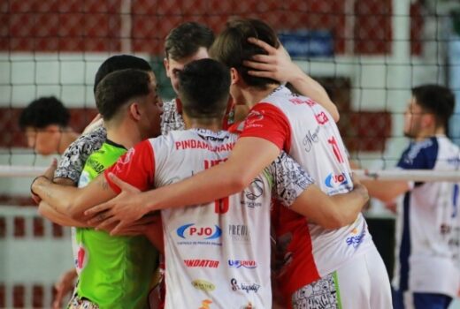 Vôlei sub-21 do Pinda recupera posição no Paulista 2