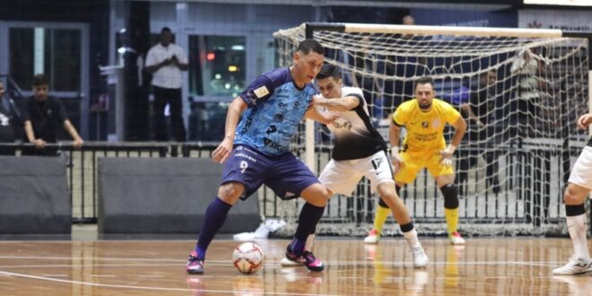 Times de futsal da região conhecem adversários 1