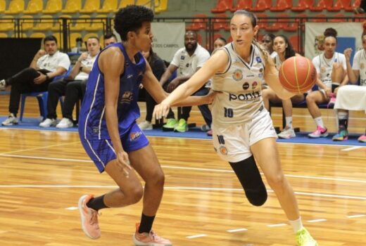 Basquete feminino joseense vence no Teatrão 10