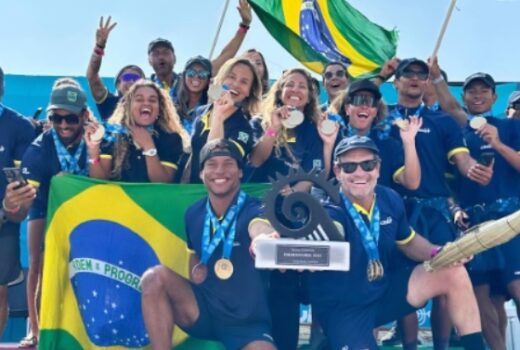 Surfe brasileiro conquista título com ubatubenses 15
