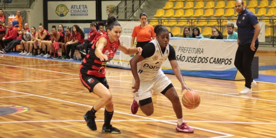 Basquete feminino joseense fecha fase com derrota 1