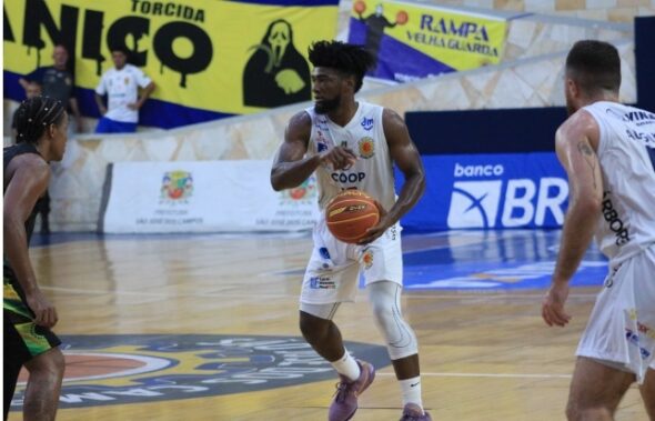 Basquete tem recontratação e ingressos da final 1