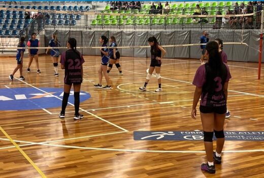 Festival de vôlei movimenta unidades de São José 13