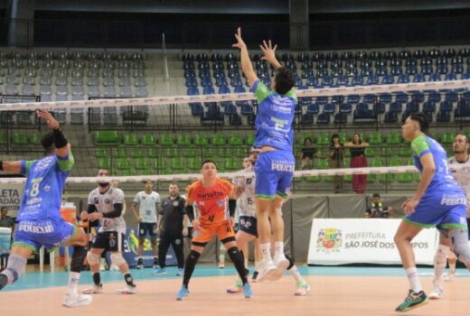 Vôlei São José garante os três pontos em casa 15