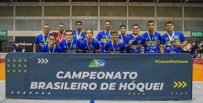 São José Hóquei festeja título do Brasileiro 1