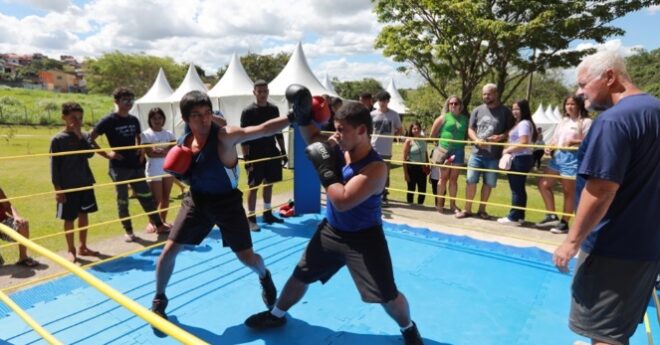 Conexão Juventude teve tarde com esporte e recreação 1