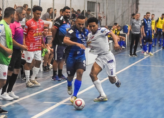 São José alcança finais e Taubaté perde no fim 2