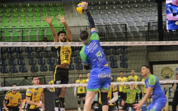 Vôlei São José sofre derrota amarga em casa 1