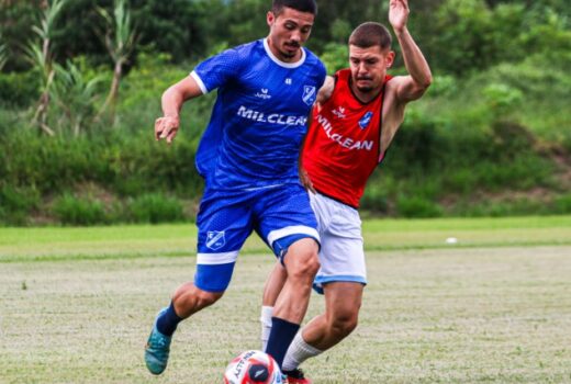 Taubaté ainda quer jogadores para fechar elenco 10