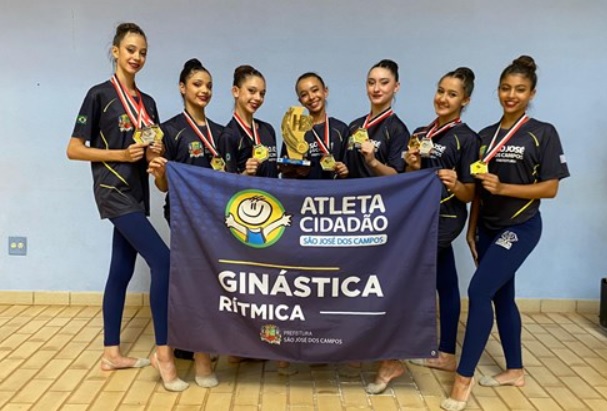 Joseenses disparam na liderança dos Abertos 2 Joseenses disparam na liderança dos Abertos 2