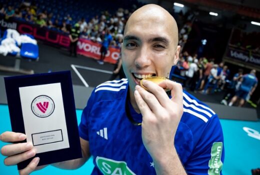 Ex-joseenses conquistam título mundial do vôlei 1