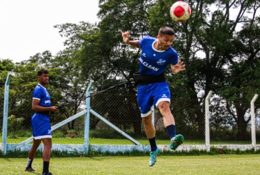Taubaté segue apresentando jogadores contratados 12