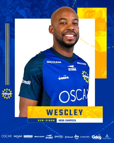 São José anuncia contratação antes de jogo-treino 2