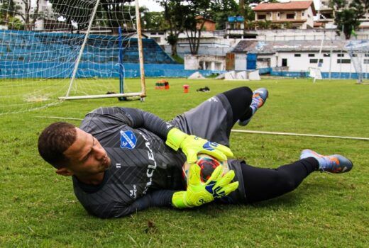 Taubaté anuncia mais duas novidades no elenco 16