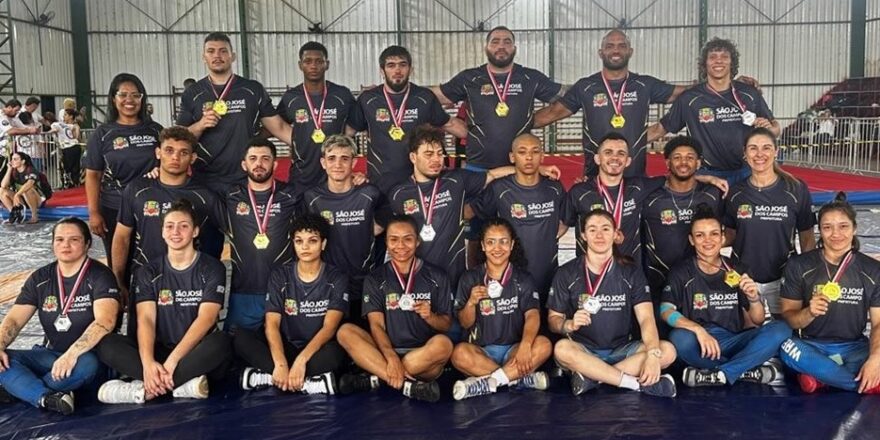 Wrestling joseense somou medalhas nos Abertos 1