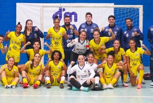 Futsal feminino joseense abriu finais com vitória 1