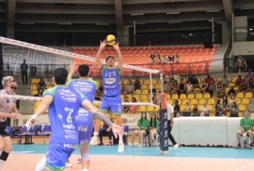 Vôlei São José tem confronto direto em casa 6