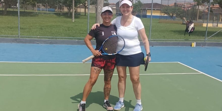 Tênis da Copa Popular tem oito finais neste sábado 1