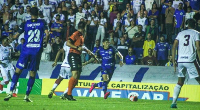 São José e Taubaté permanecem no G8 1