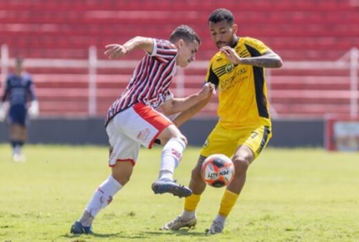 Joseense sofre derrota apertada contra o líder 11