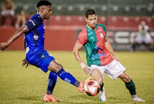 São José volta ao G8 vencendo jogo com racismo 6