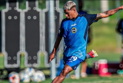 São José completa lista do elenco para fechar fase 7