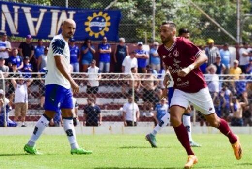 São José perde novamente e crise derruba técnico 8