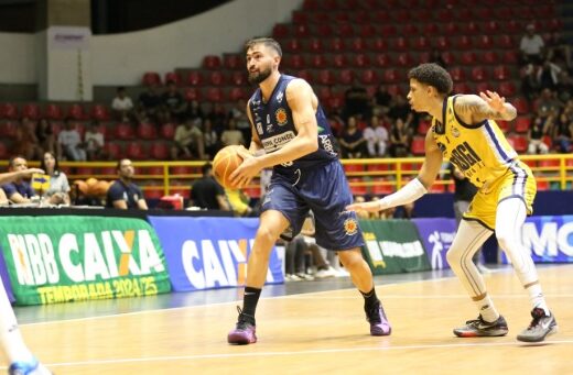 São José Basketball cede empate e perde no extra 5