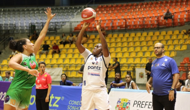 Basquete joseense feminino começa bem em casa 1