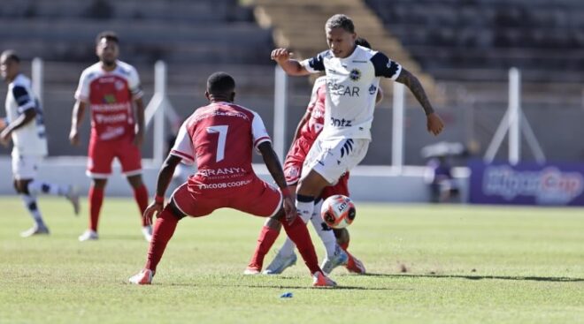 São José perde e fica por conta de vitória em casa 1