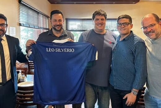 Taubaté confirma permanência de diretor executivo 12