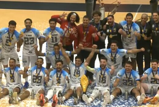 Handebol Taubaté festeja título da Libertadores 6