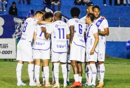 Taubaté procura o caminho do gol em Osasco 1